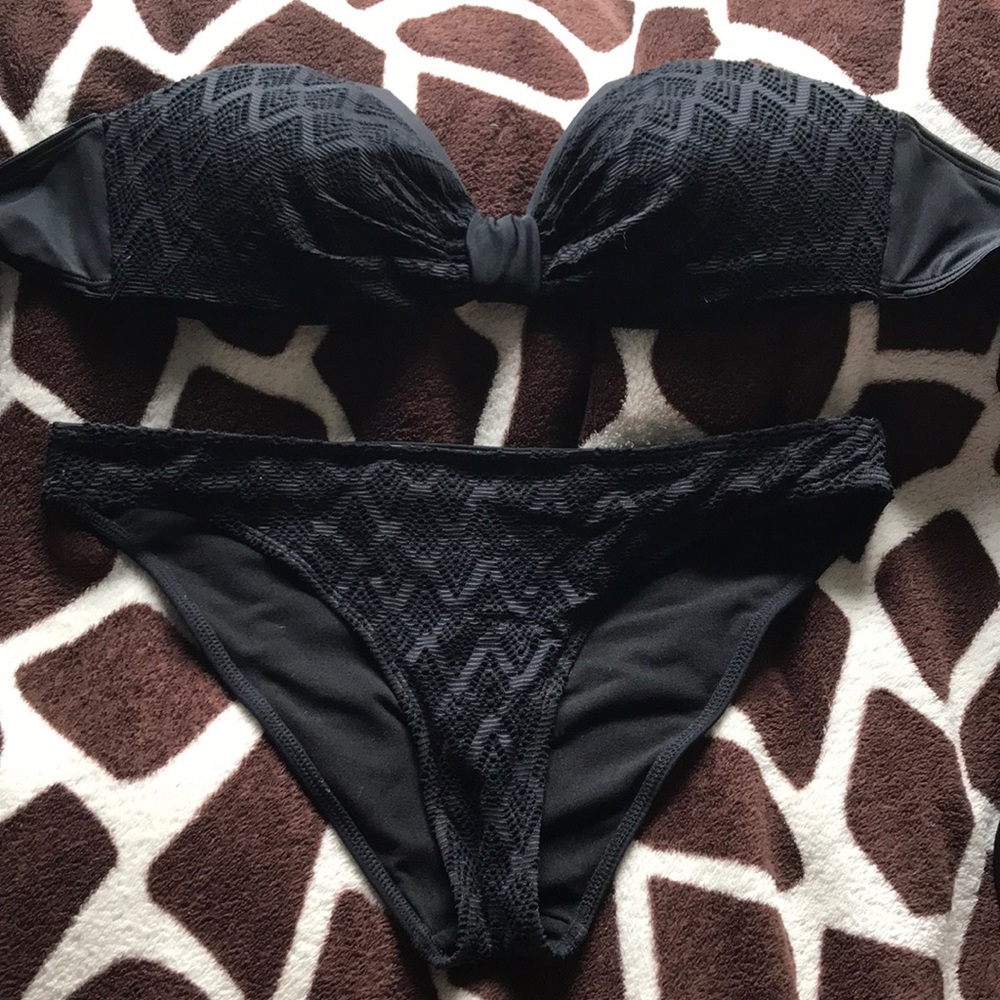 Black strapless Bikini. Tie back top. Size 6